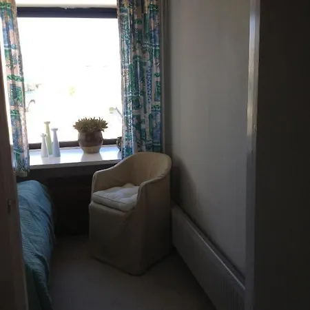 Bed & Breakfast Strandly 3*