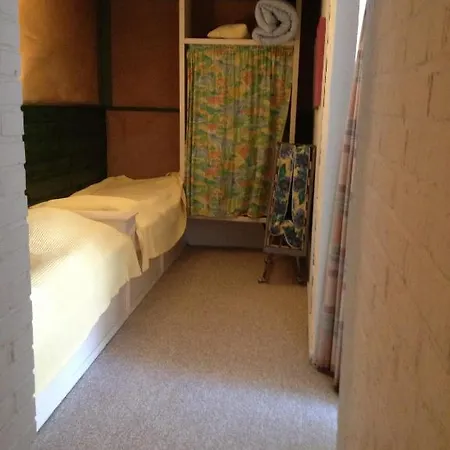 Strandly Bed & Breakfast Lokken